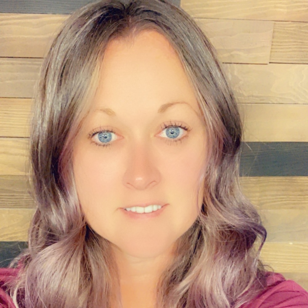 Meet your Posher, Yvonne
